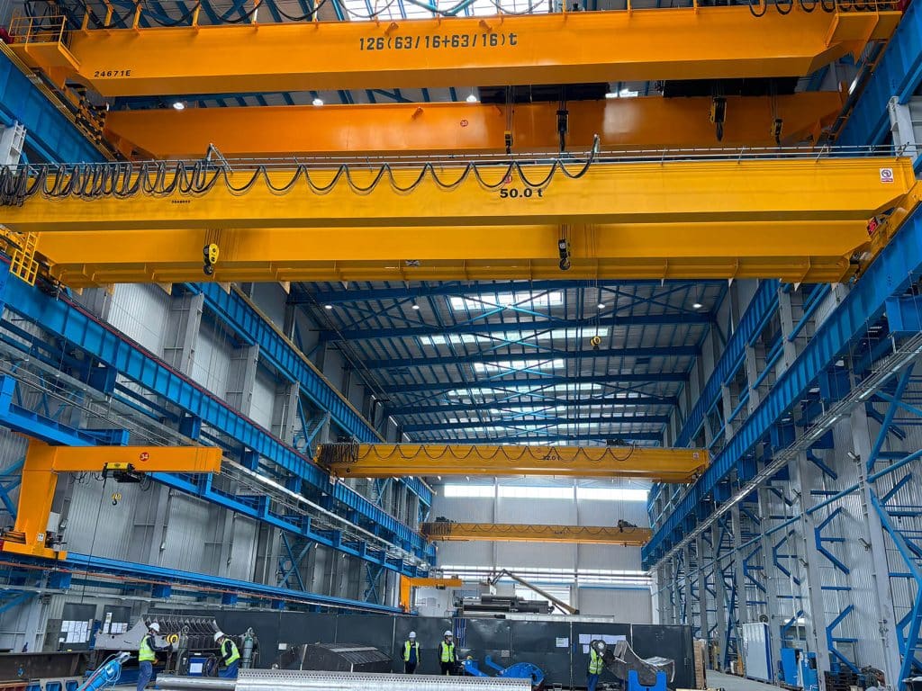 guanhui-crane-paperboard-handling