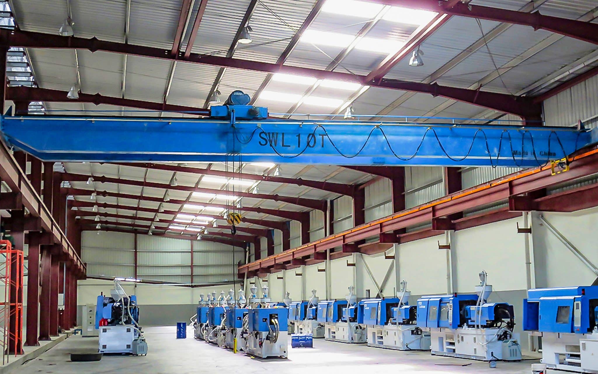 guanhui-crane-solution-warehouse-production-logistics.webp