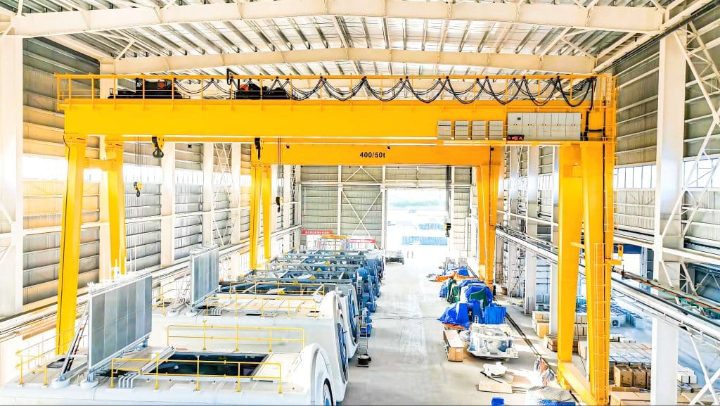 guanhui gantry crane heavy manufacturing site